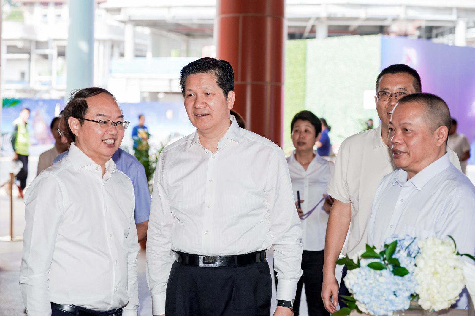 5.陳建光與中冶子企業負責人等進行交流