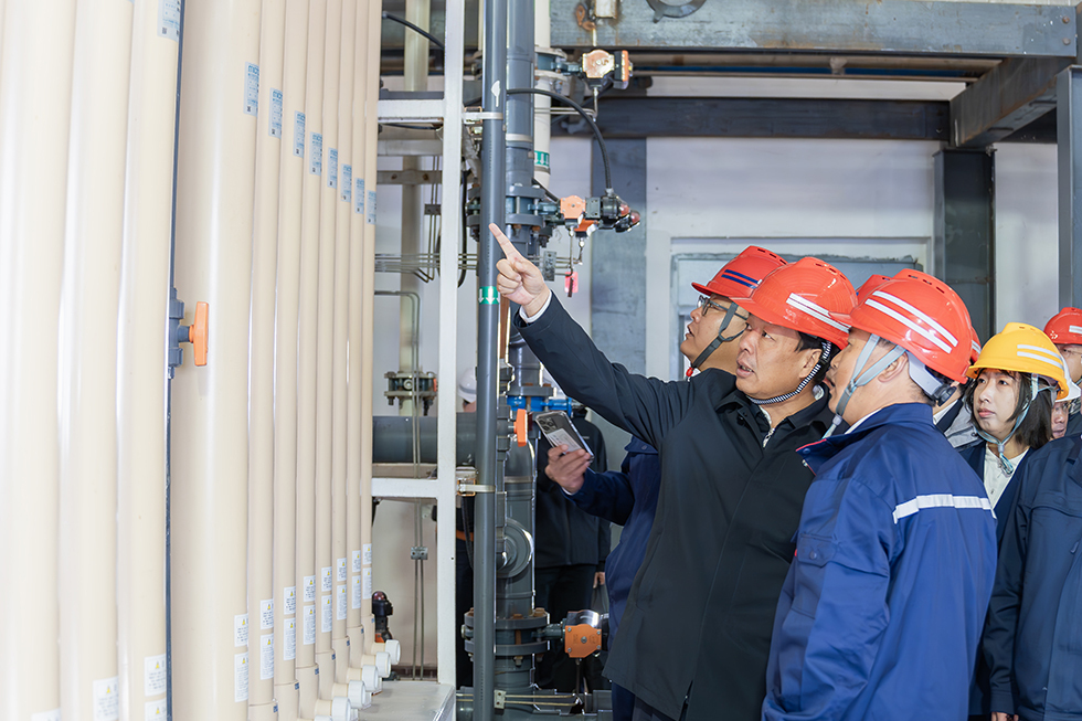 1-陳得信調(diào)研鹽湖元品熱電廠